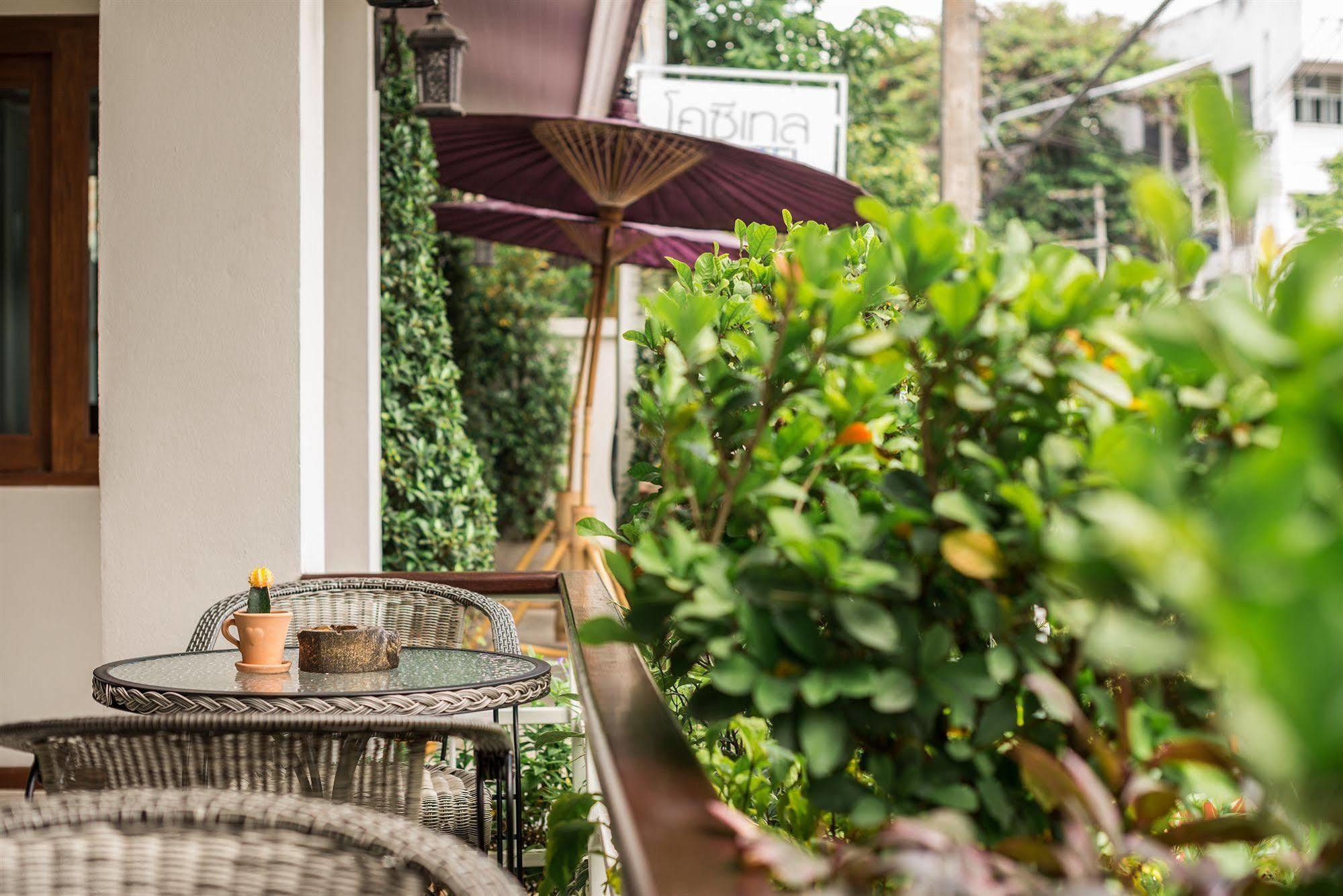 Hotel Cozytel Chiangmai Chiang Mai Exterior foto